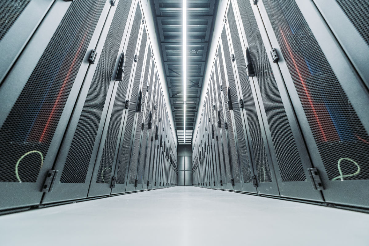 Datacenter corridor